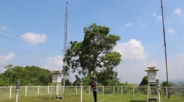 خبراء الأرصاد الجوية يواجهون ضغوطاً متزايدة بسبب تقلبات الطبيعة وتوقعات الرأي العام